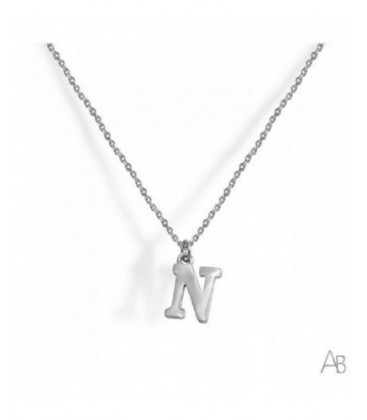 Colgante plata letra N mayúscula con cadena. - CORV18N