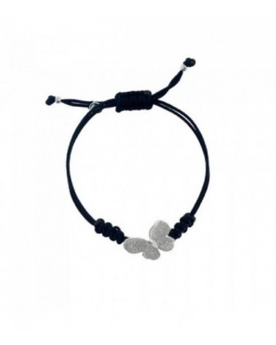 Pulsera de plata y macramé negro en forma de mariposa. - PURM065C2